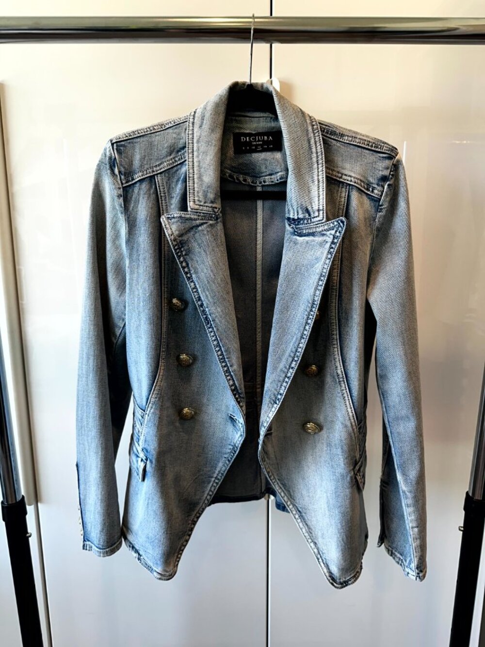 DECJUBA - Light Wash Double-Breasted Blazer - Size 12 (AU)